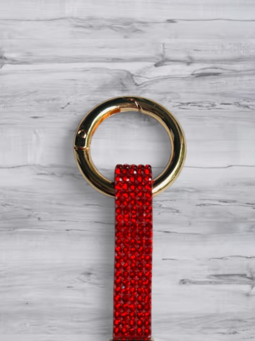 🆕💋 Crystal Rhinestone Lips On Strap Keychain Charm - Picture 8 of 10